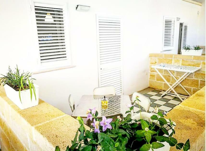 Casa Lu Salentu Torre Lapillo Exterior foto